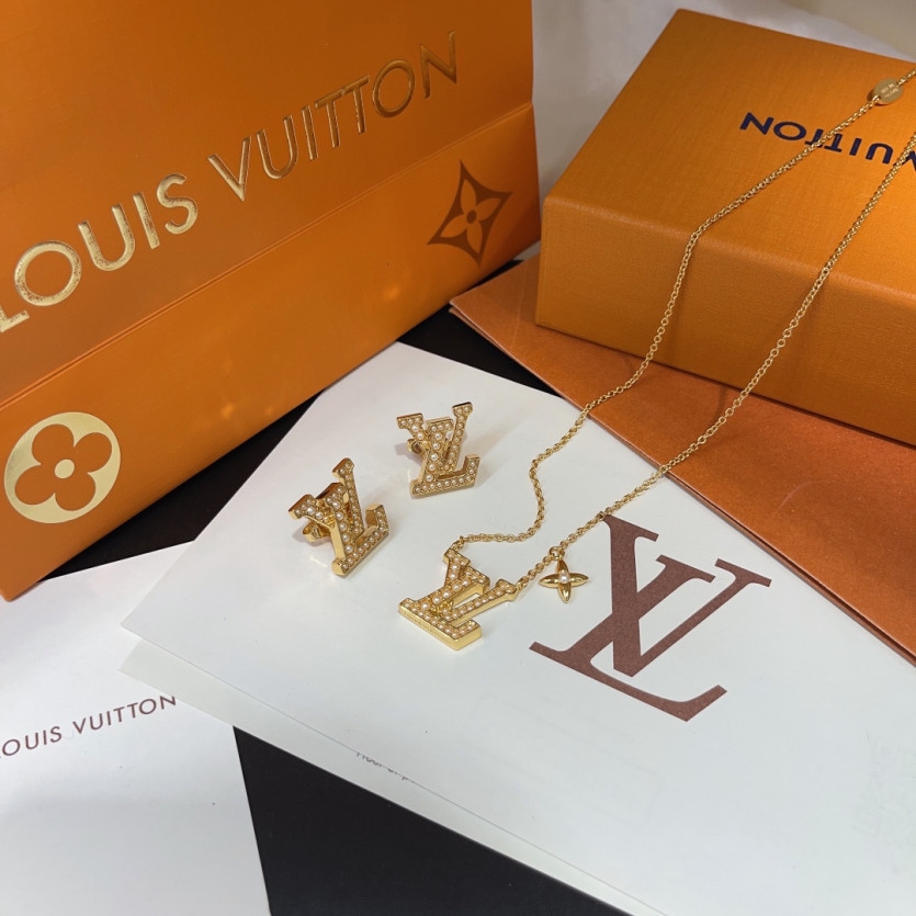 louis_vuitton_xxxxx_big_00001.jpg