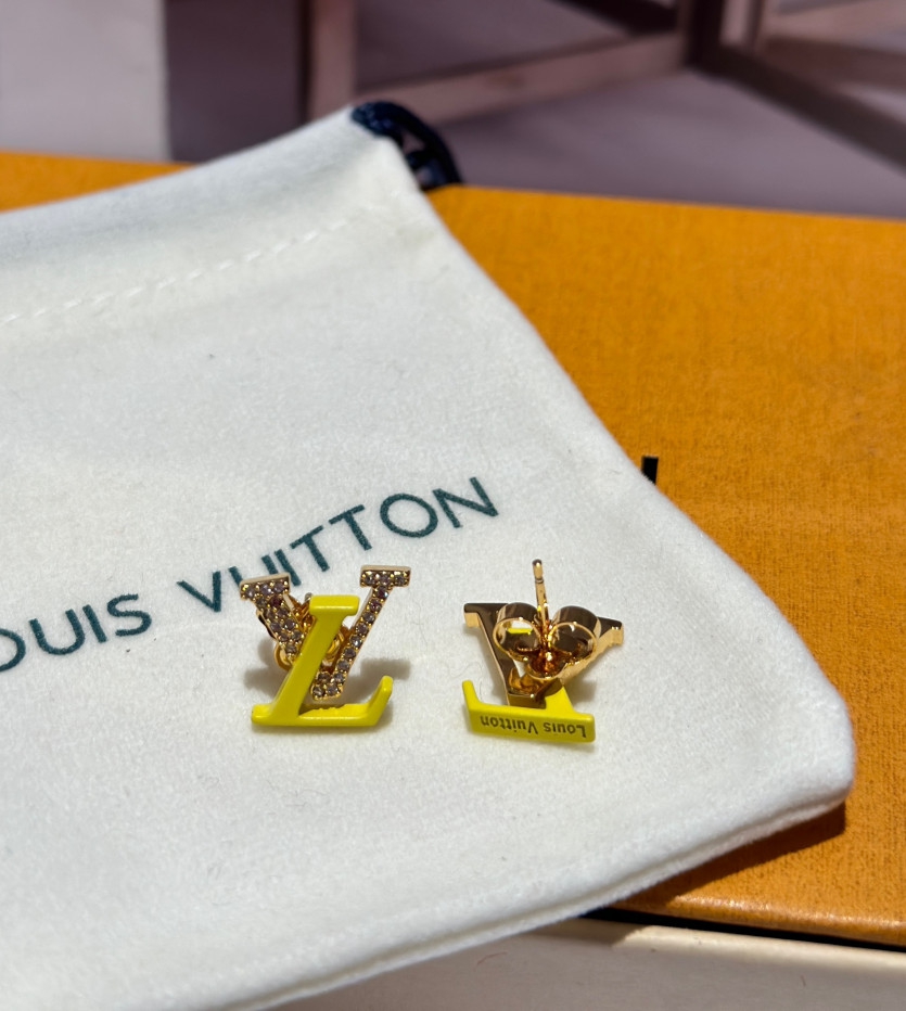 louis_vuitton_xxxxx_big_00005.jpg