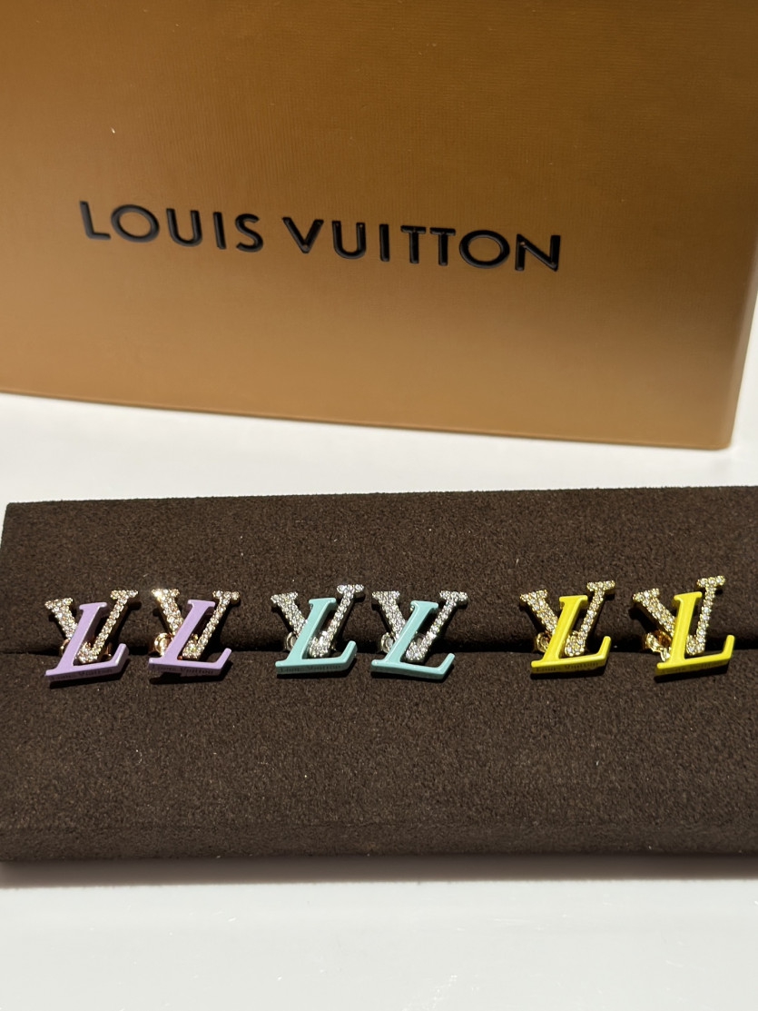 louis_vuitton_xxxxx_big_00006.jpg